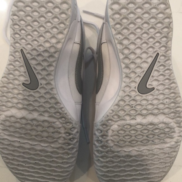 Nike leather tennis shoe, size 7.5, worn once for an hour perfect condition - Picture 6 of 11